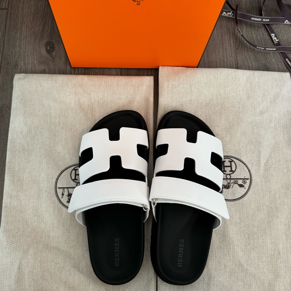 Hermes Chypre Sandals White